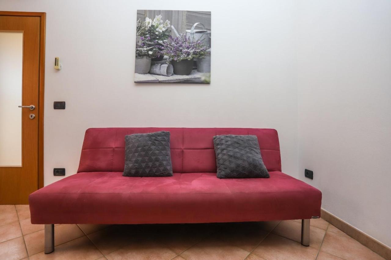 Apartment Nina With Private Pool Nova Vas  ภายนอก รูปภาพ